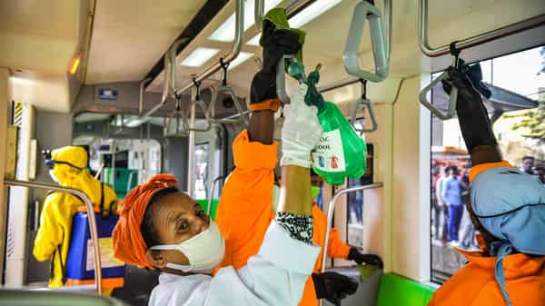 ETHIOPIA-HEALTH-VIRUS-TRANSPORT