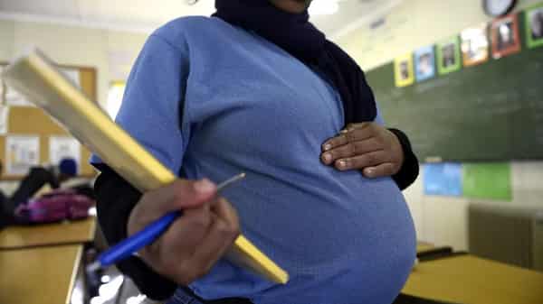 pregnant girl school ban