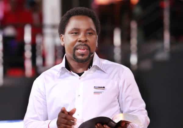 tb-joshua-with-bible