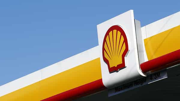 FILES-BRITAIN-CLIMATE-OIL-ENERGY-ENVIRONMENT-SHELL