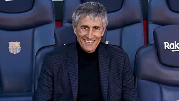 fc-barcelona-unveil-new-coach-quique-setien-5e247ab4109a5570f5000001