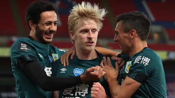 FBL-ENG-PR-CRYSTAL PALACE-BURNLEY