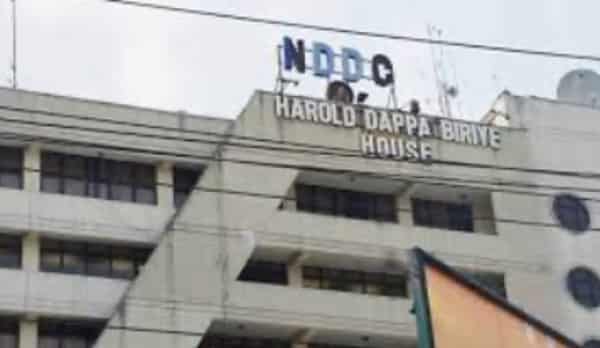 D6322D33-A826-4757-8CB3-0392BB8DA792