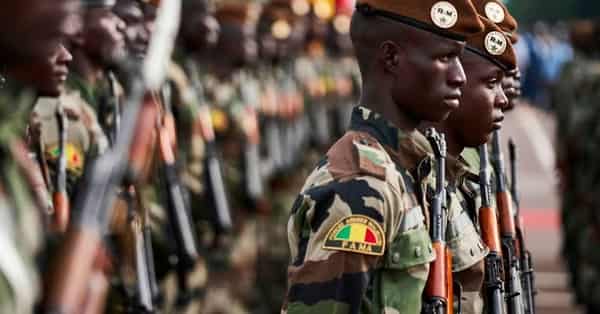 Malian soldiers