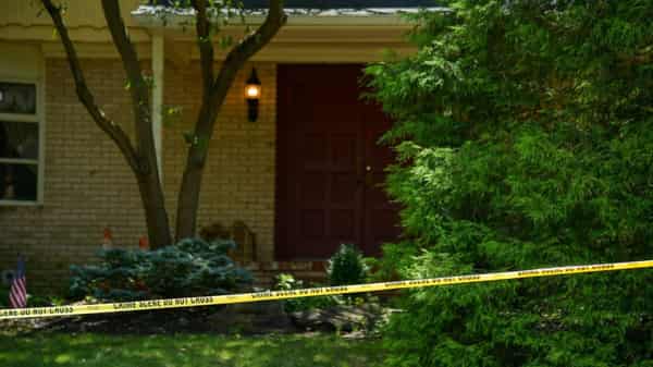 Federal Judge’s Son And Husband Shot At Their Home By Man Dressed As Delivery Person