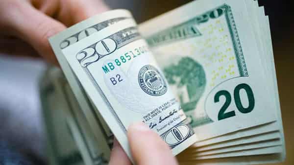 200417043315-us-20-dollar-bills-restricted-super-tease