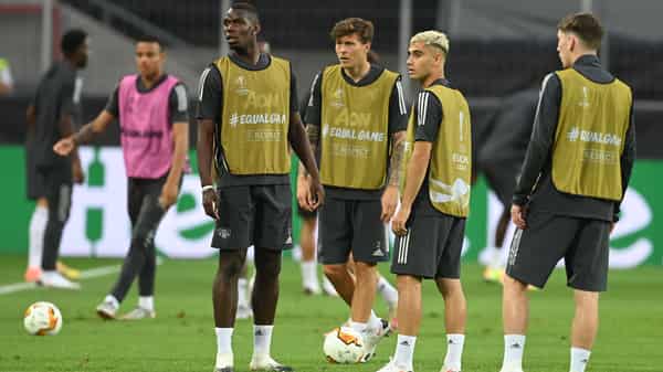 FBL-EUR-C3-MAN UTD-TRAINING