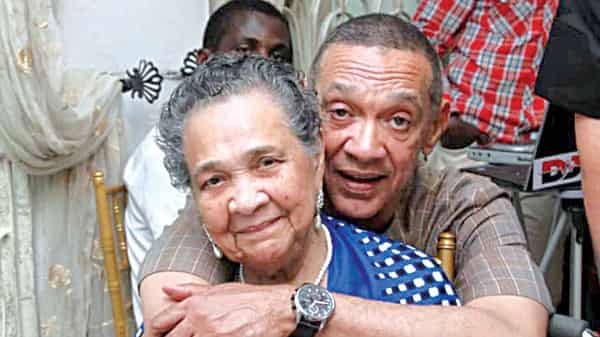 Ben-Bruce-and-Mother