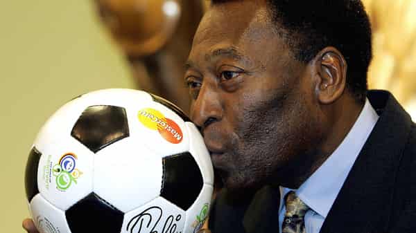 FILES-FBL-BRAZIL-PELE-80TH BIRTHDAY