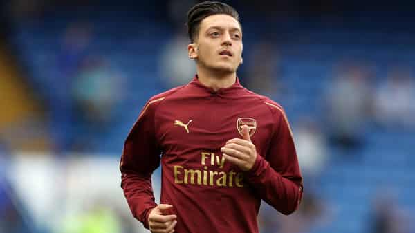 FILES-FBL-ENG-TUR-ARSENAL-FENERBAHCE