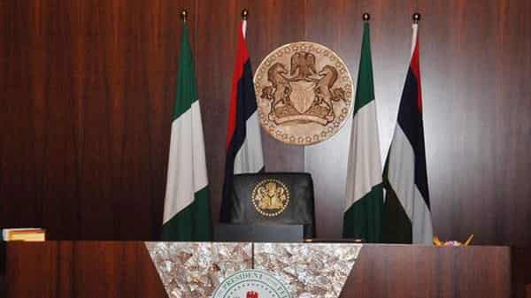 2018_2large_Nigerian_President_Seat_413