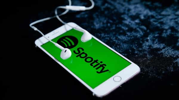 spotify-playlists-getty-mahmut-serdar-alakus
