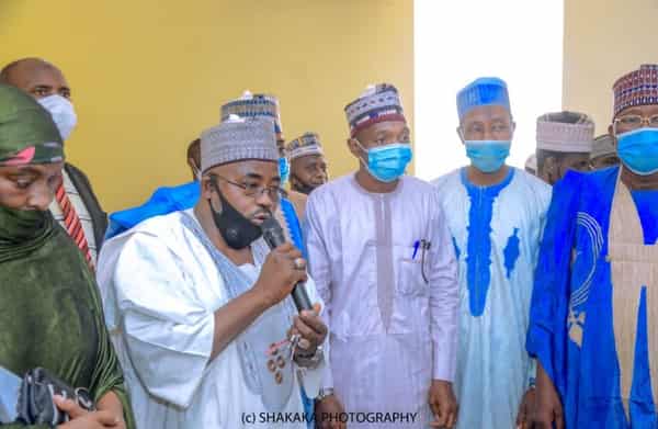 315D96D3-AD96-43E3-9D0B-A84E780C674F