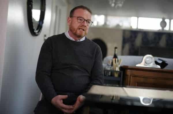 8700940E-EC32-49F3-984A-F865E0BB5494