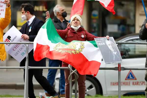 4BC37A2C-F089-4AC8-8958-3E16627CBB5E