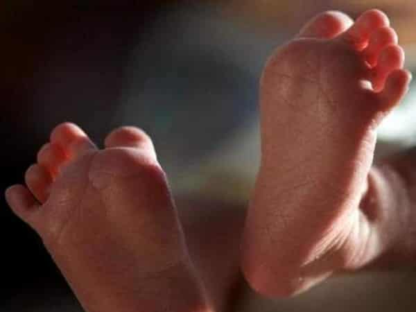 Ebene-Magazine-Malian-woman-gives-birth-to-nine-babies-two-more-than-doctors-detected-en