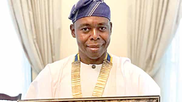 Rotarian Dare Adeyeri