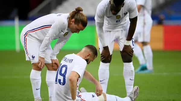 1465F174-ECC0-4C27-A052-67E843B6BEC1