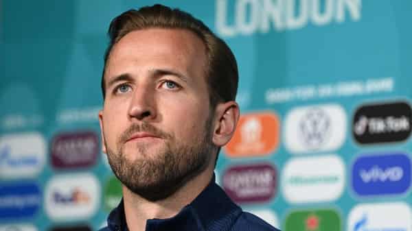 FBL-EURO-2020-2021-ENG-PRESSER