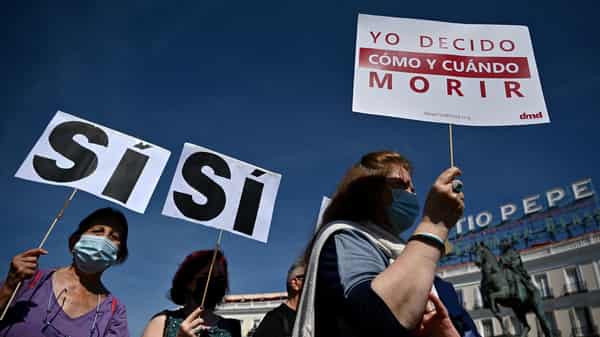 SPAIN-SOCIETY-LAW-ETHANASIA