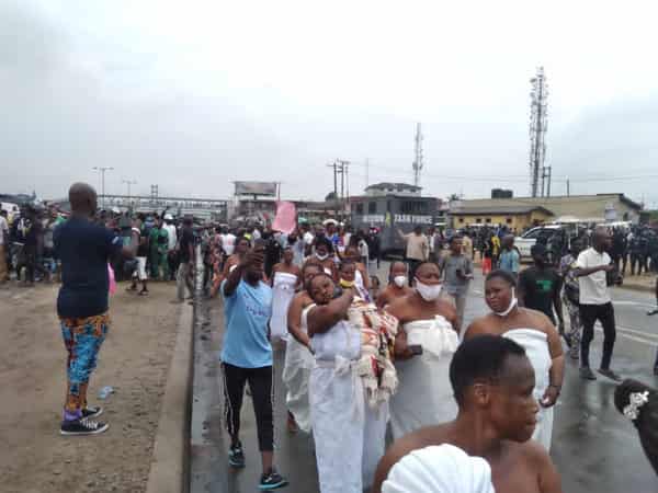 893C05AA-3B41-4521-B17F-C7146D537768