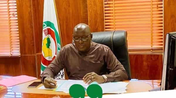 Rt.-Hon.-Sidie-Mohamed-Tunis-1