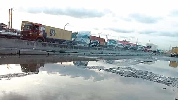 Apapa sunrise road