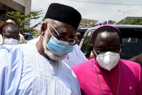 NIGERIA-VOTE-GOVERNOR