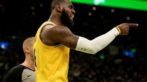 25D33CCE-DC86-44E3-913F-DA075F73B35A