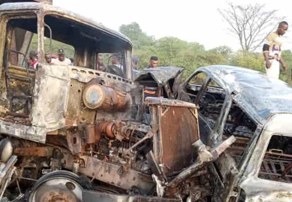 B31E8564-CA12-4EA2-8AA2-80F03BC93446