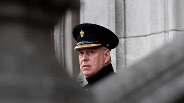 FILES-BRITAIN-ROYALS-MILITARY-ANDREW