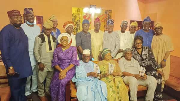 Badagry Grammar School old students