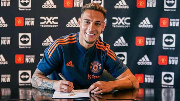 Antony-manchester-united