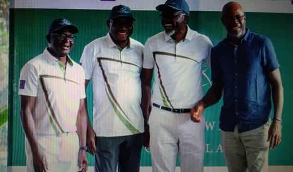 56C9318E-A8DA-4BA9-8F3E-799707F5B14D