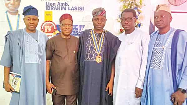 Lasisi-pic