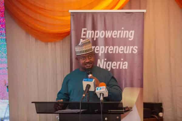 fdebb6af-e2d7-443e-9a0d-58aa0d008c42