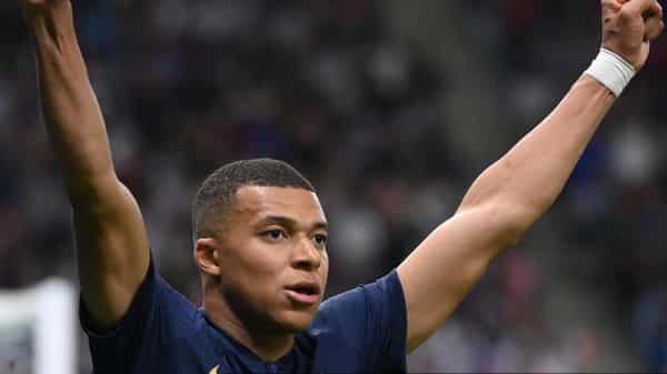 FBL-WC-2022-MATCH05-FRA-AUS