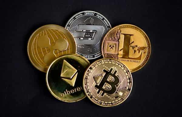 Cryptocurrencies-cryptocurrency-bitcoin-6