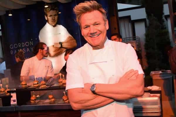 bD66Xx6A-Gordon-Ramsay-Hells-Kitchen-1200×800