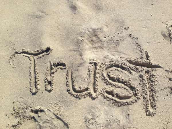 trust-gba21dcf5c_1280