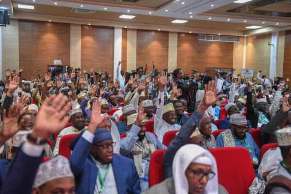 Somali clerics denounce religious extremism and commend the government on the offensive against terror groups