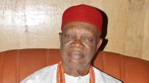 Obi-of-Owa,-Dr.-E.O.-Efeizomor-11