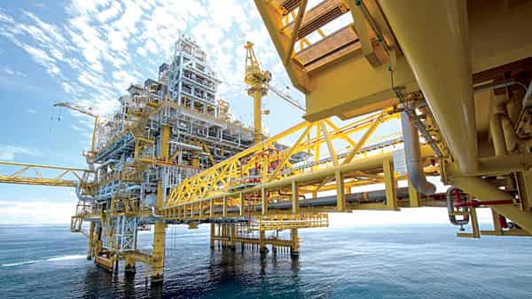 An-offshore-drilling-rig