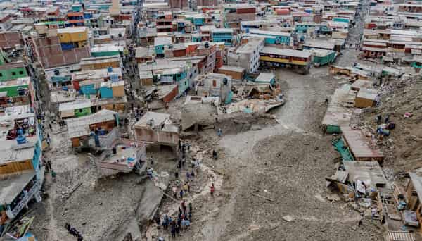 Peru-mudslide-AFP