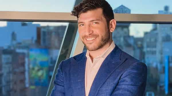 wmotors_ourpeople_sari_img_01