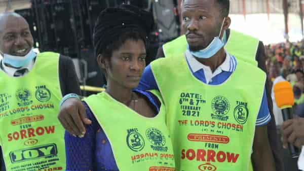 Blind ibru pix 9 4 23