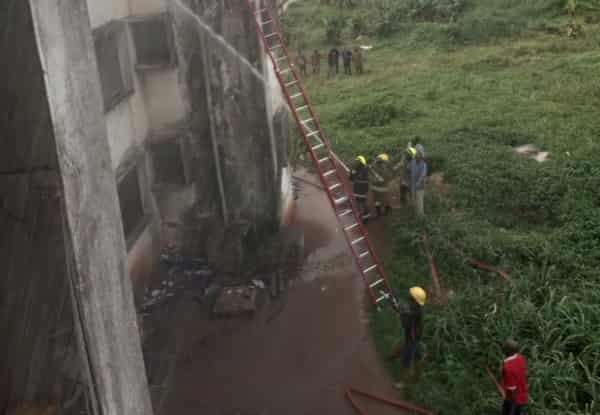 Screenshot_20230404_222655_Nigeria-Newspapers-909×630