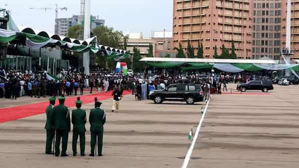 8F047790-C8B1-4E6F-945F-433DCE403779