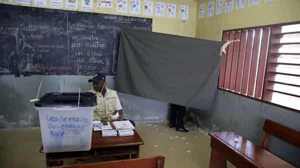 FILES-GABON-POLITICS-ELECTION-VOTE