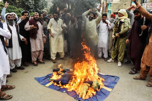 PAKISTAN-SWEDEN-RELIGION-ISLAM-PROTEST